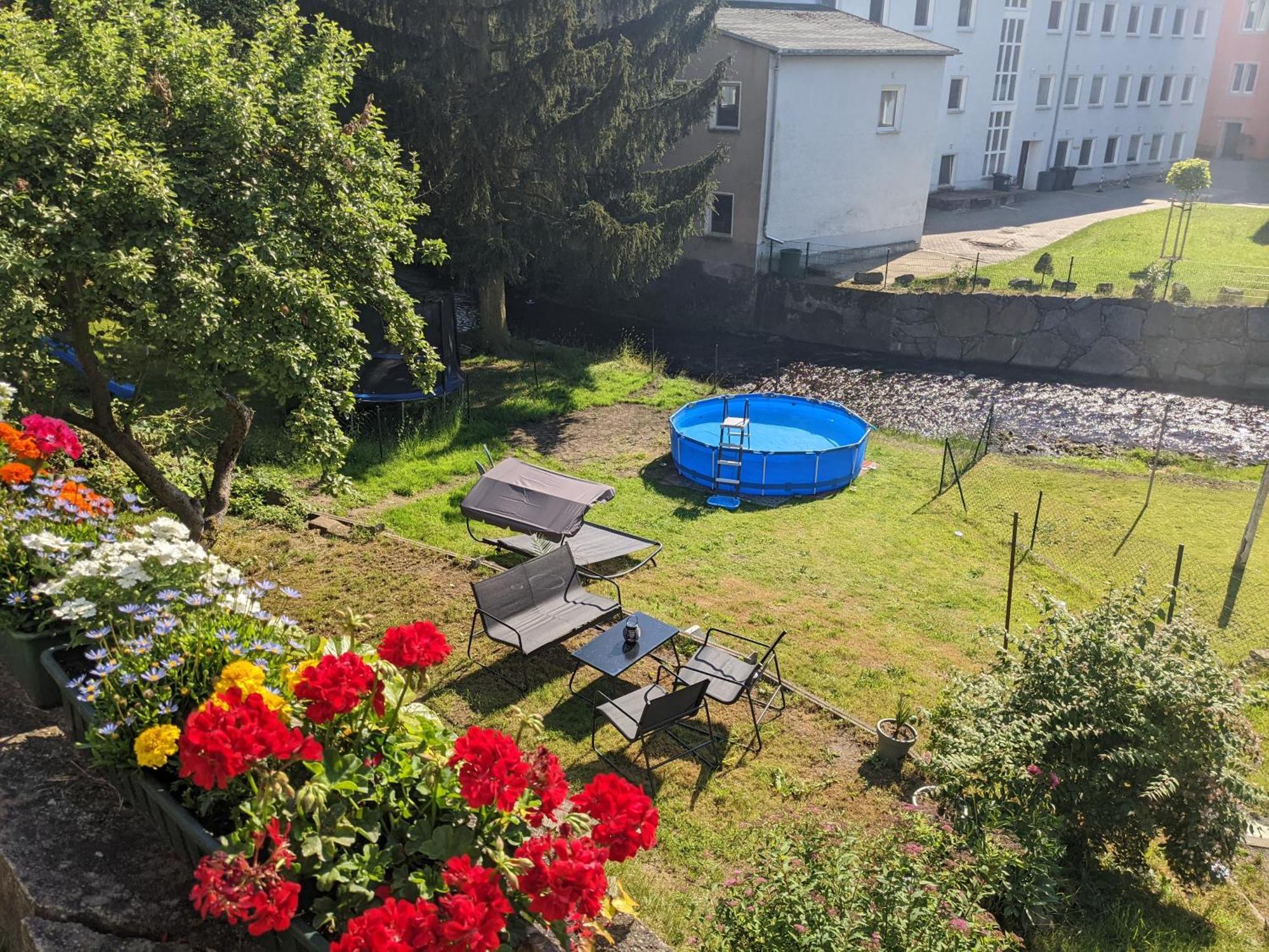 Appartamento Zi2 - Urlaubsmagie - Whirlpool, Sauna Und Garten Sebnitz Esterno foto