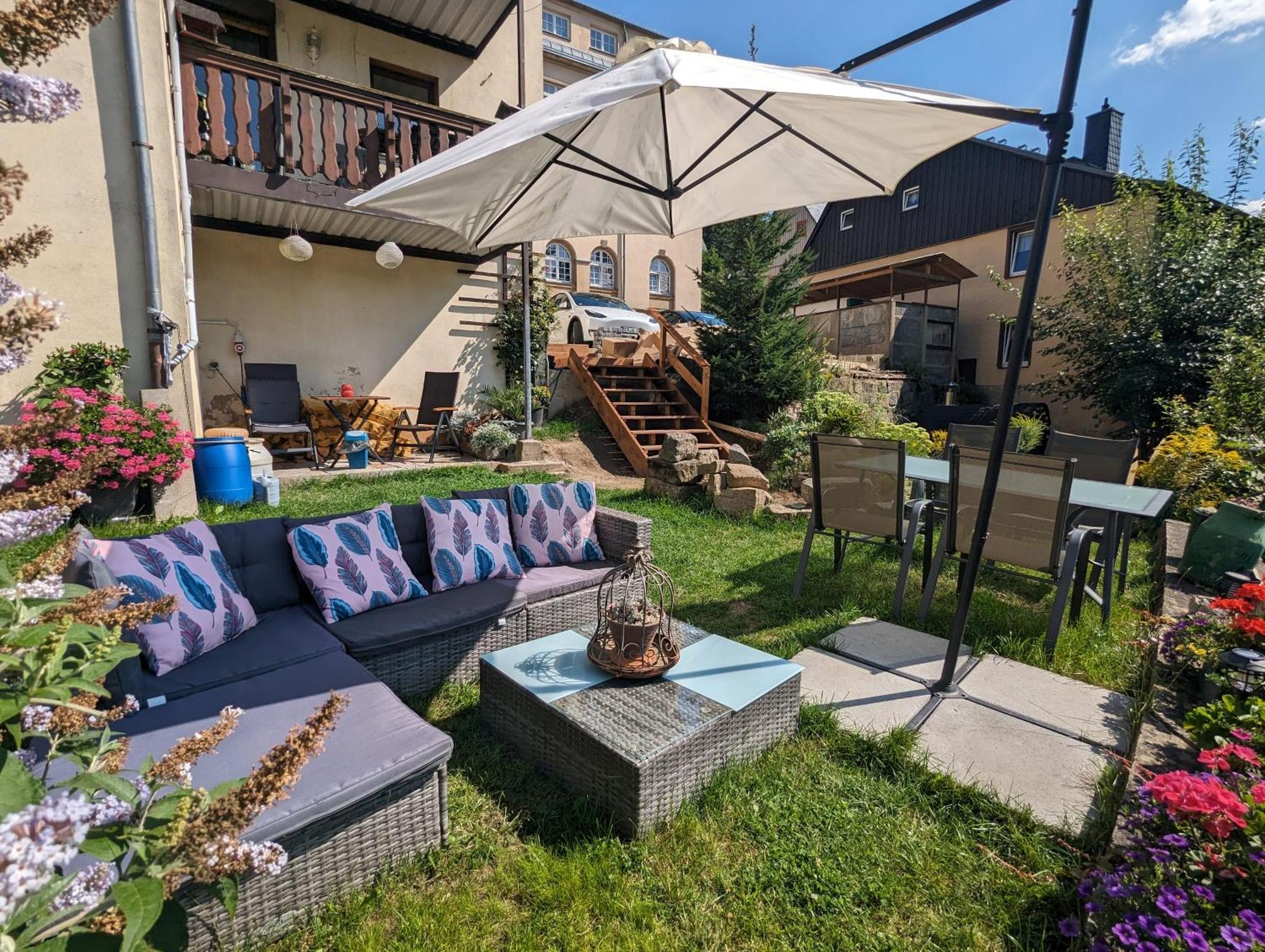 Appartamento Zi2 - Urlaubsmagie - Whirlpool, Sauna Und Garten Sebnitz Esterno foto
