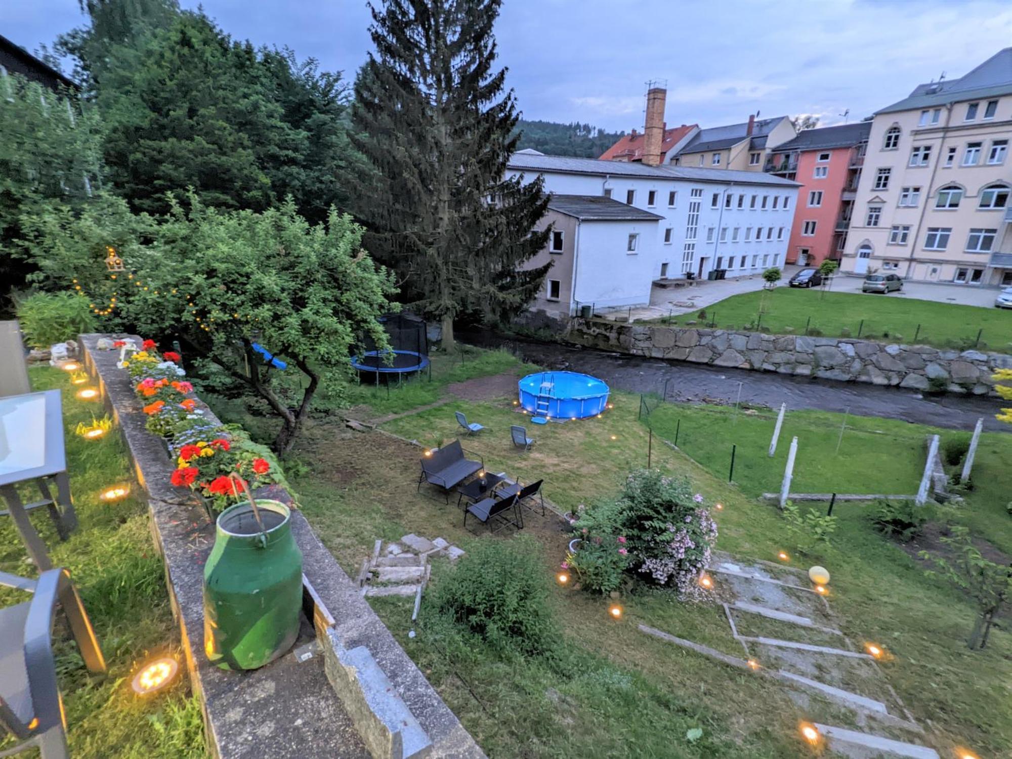 Appartamento Zi2 - Urlaubsmagie - Whirlpool, Sauna Und Garten Sebnitz Esterno foto