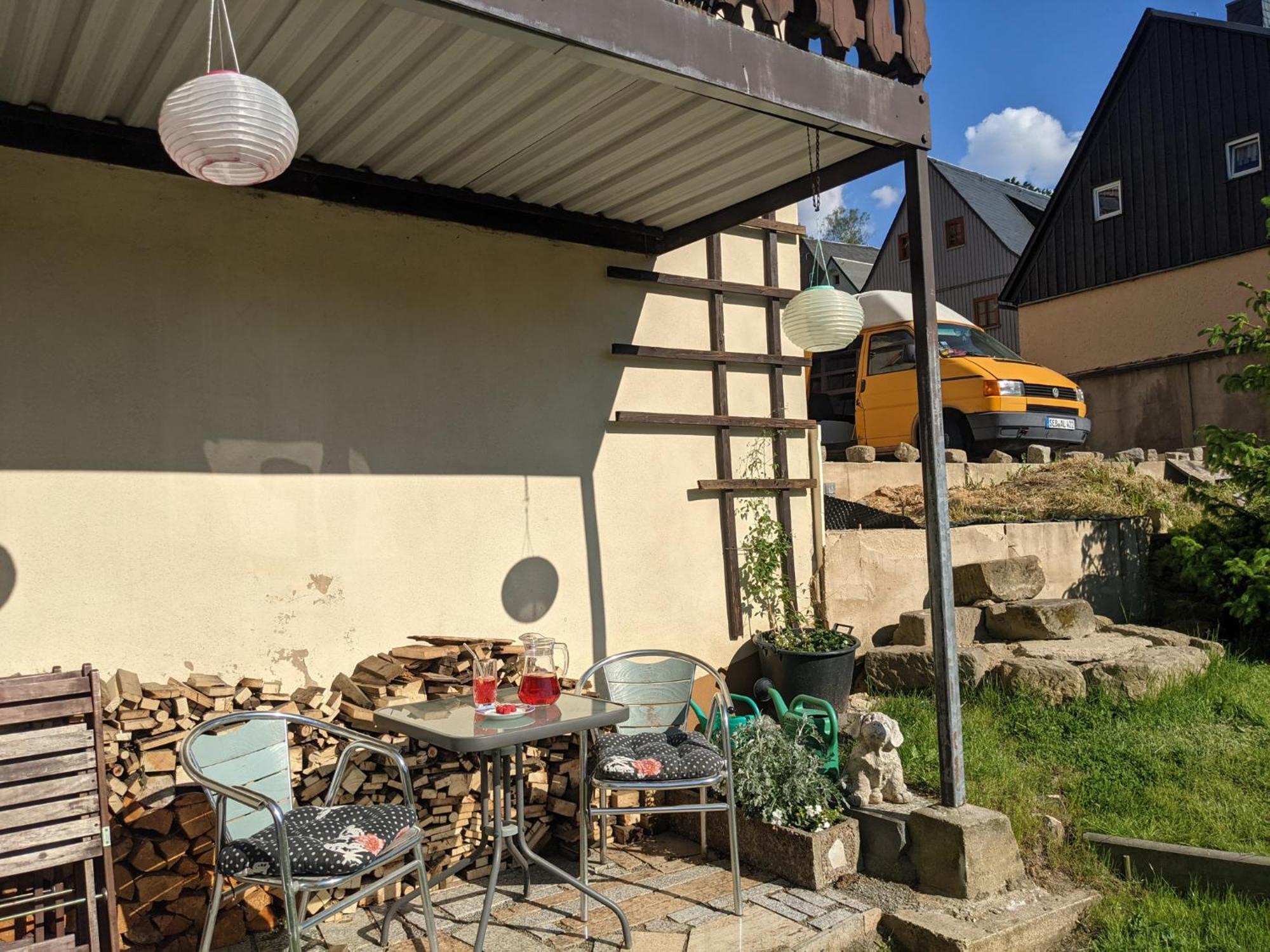 Appartamento Zi2 - Urlaubsmagie - Whirlpool, Sauna Und Garten Sebnitz Esterno foto