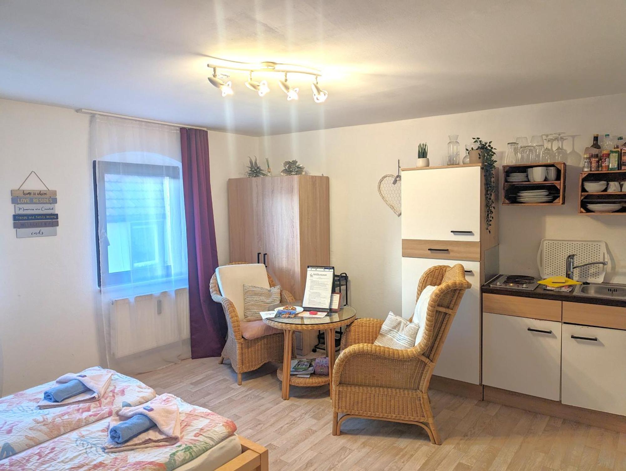 Appartamento Zi2 - Urlaubsmagie - Whirlpool, Sauna Und Garten Sebnitz Esterno foto
